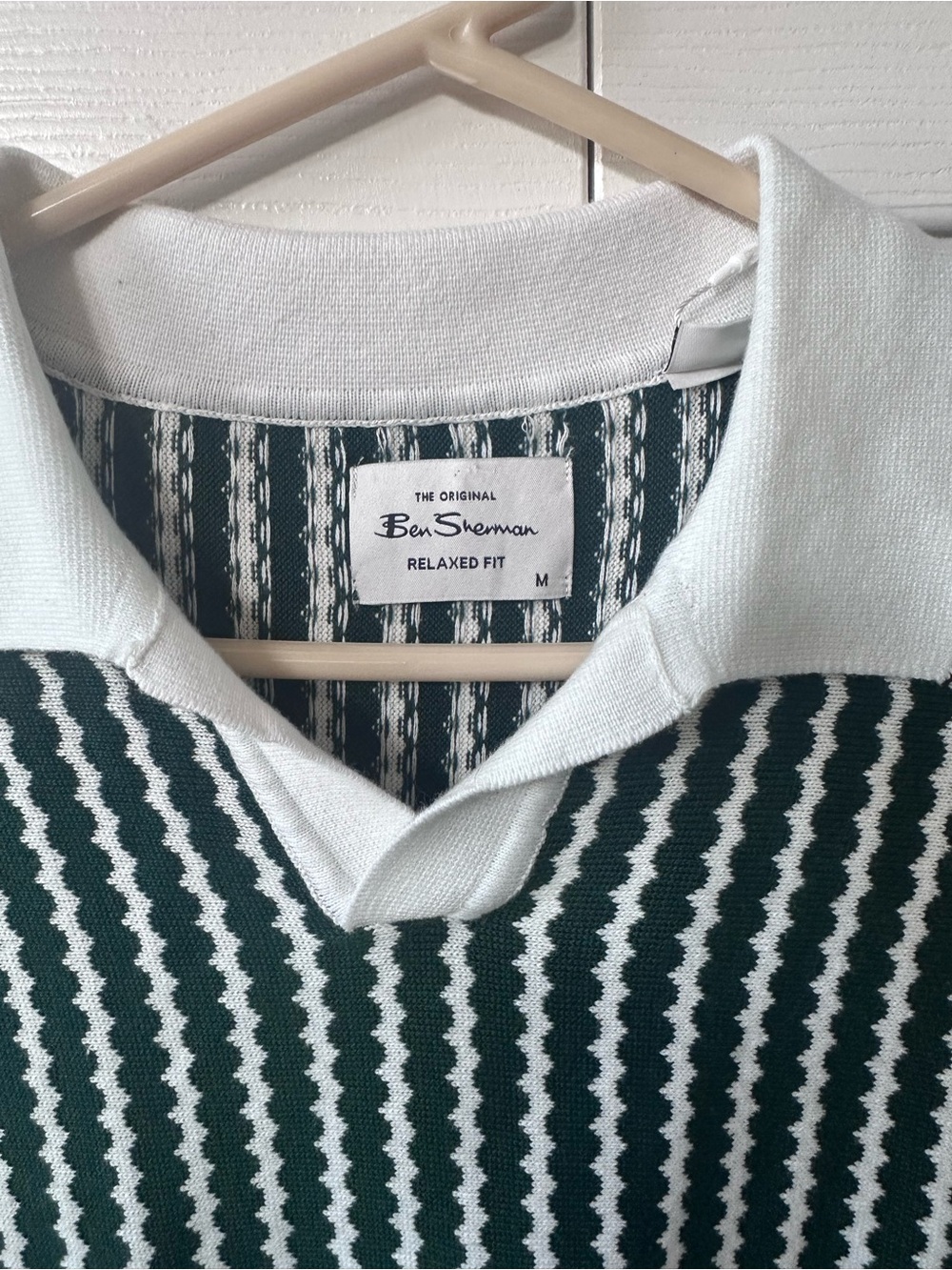 Ben Sherman Dark Green & White Wave-Pattern Polo - Picture 2 of 6